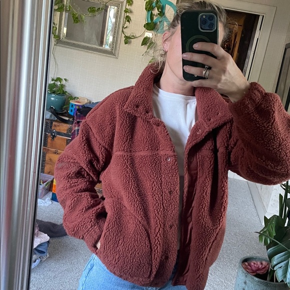 Old Navy Fall Teddy Jacket in Warm Rust - Picture 5 of 14